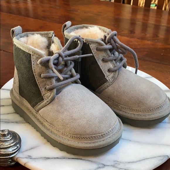 ugg chukka toddler